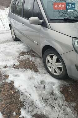Минивэн Renault Scenic 2005 в 