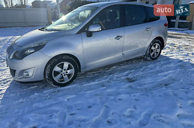 Минивэн Renault Scenic 2010 в Виннице