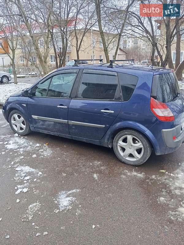 Минивэн Renault Scenic 2003 в Ивано-Франковске