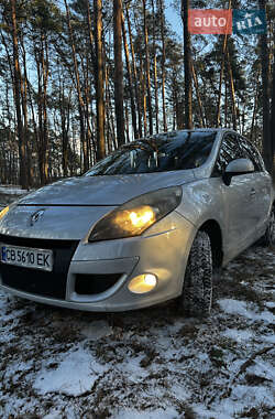 Минивэн Renault Scenic 2009 в Чернигове