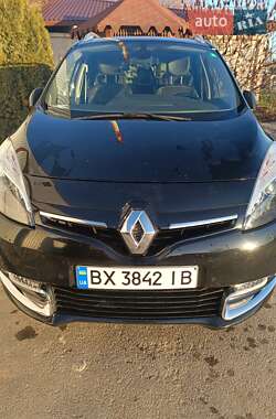 Мінівен Renault Scenic 2015 в Дунаївцях