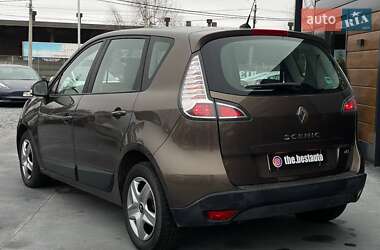 Минивэн Renault Scenic 2013 в Ровно