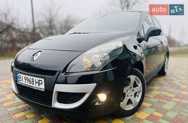 Минивэн Renault Scenic 2011 в Полтаве