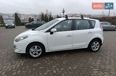 Мінівен Renault Scenic 2011 в Чернівцях