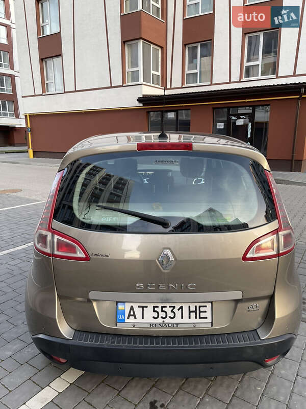 Мінівен Renault Scenic 2009 в Івано-Франківську