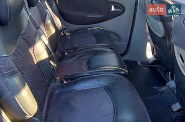 Мінівен Renault Scenic 2001 в 