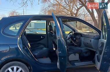Мінівен Renault Scenic 2001 в 