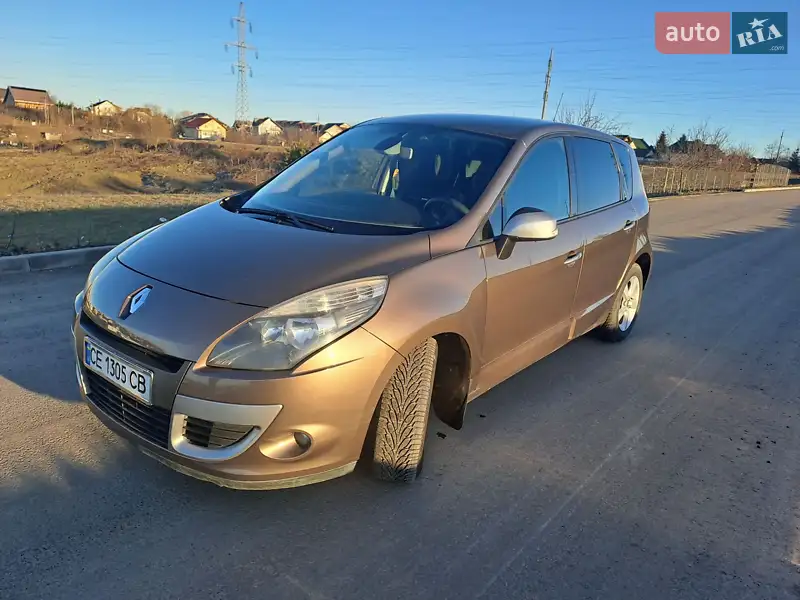 Renault Scenic 2011