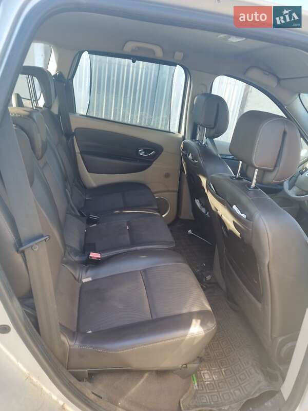 Минивэн Renault Scenic 2010 в Львове
