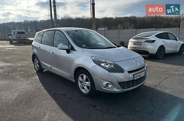 Минивэн Renault Scenic 2010 в Виннице