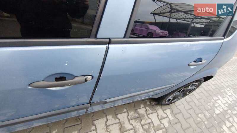 Мінівен Renault Scenic 2004 в Житомирі