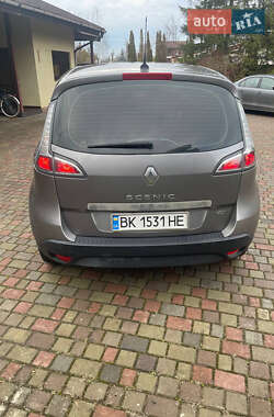 Минивэн Renault Scenic 2013 в Киеве