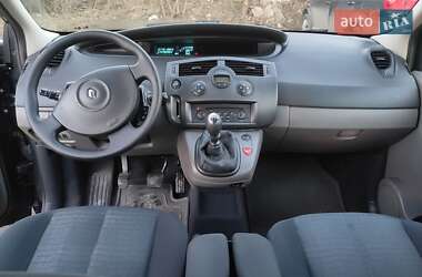 Мінівен Renault Scenic 2006 в Кривому Розі