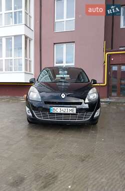 Мінівен Renault Scenic 2011 в Стрию