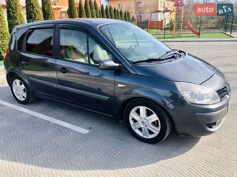Минивэн Renault Scenic 2007 в Старичах