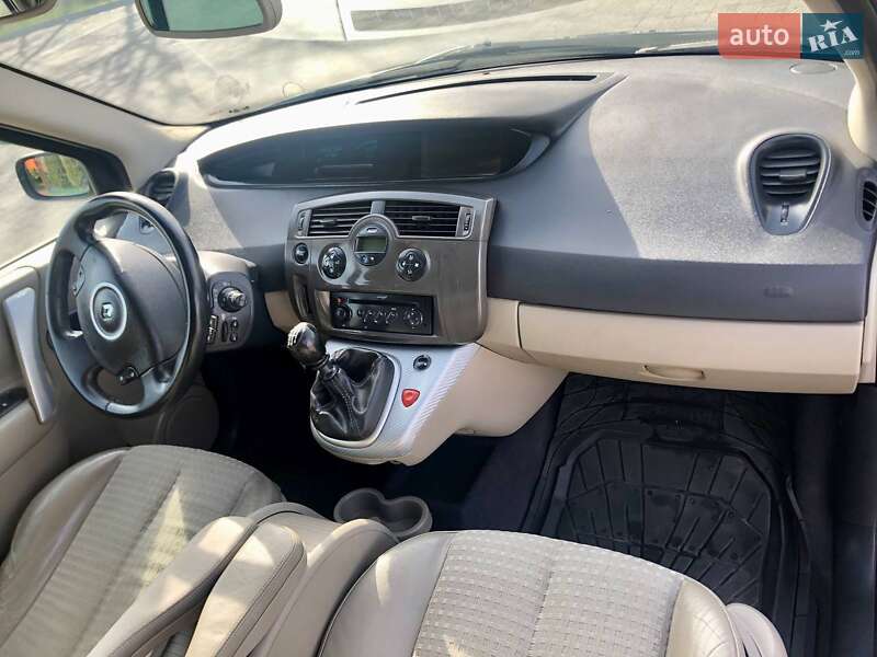 Минивэн Renault Scenic 2007 в Старичах