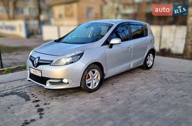 Мінівен Renault Scenic 2015 в Миргороді