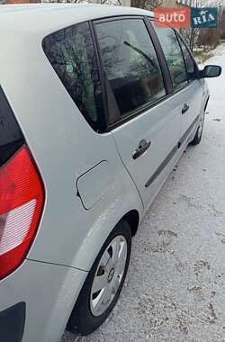 Мінівен Renault Scenic 2003 в 