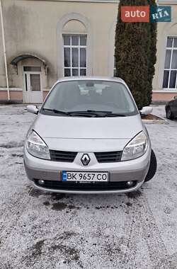 Мінівен Renault Scenic 2006 в Демидівці