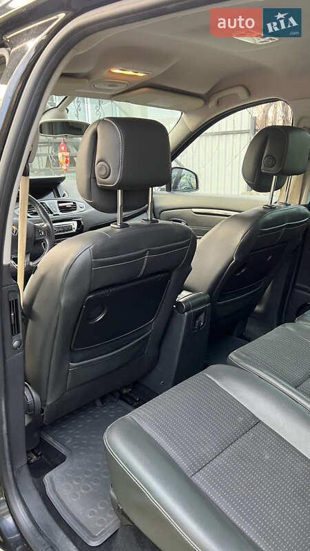 Минивэн Renault Scenic 2013 в Черновцах фото 7 Минивэн Renault Scenic 2013 в Черновцах