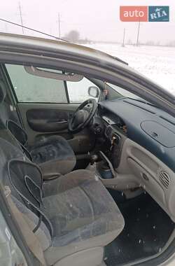 Минивэн Renault Scenic 1999 в 