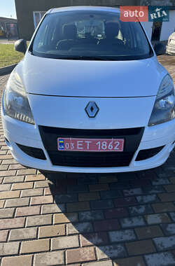 Мінівен Renault Scenic 2010 в Луцьку