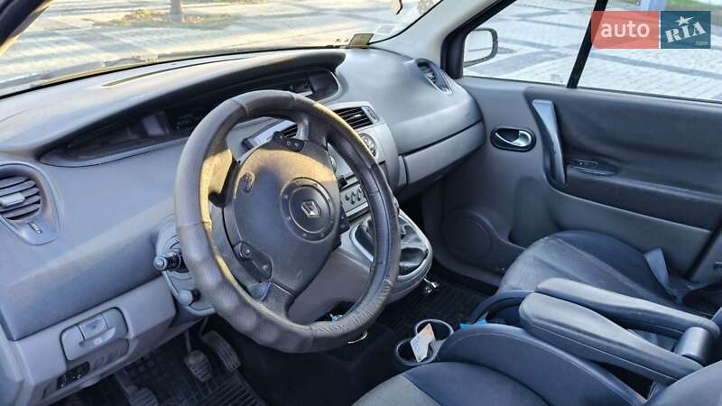 Минивэн Renault Scenic 2005 в Одессе