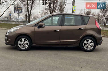 Мінівен Renault Scenic 2010 в Дніпрі