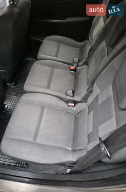 Минивэн Renault Scenic 2009 в 