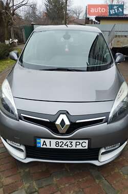 Минивэн Renault Scenic 2013 в 