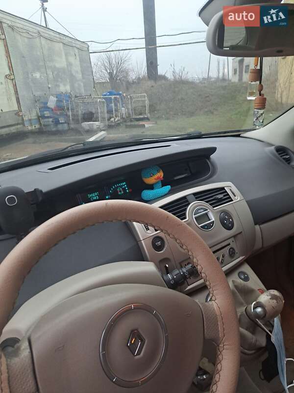 Минивэн Renault Scenic 2007 в Николаеве