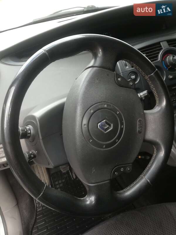 Минивэн Renault Scenic 2004 в Тернополе