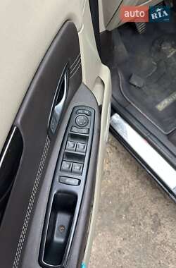 Минивэн Renault Scenic 2010 в 