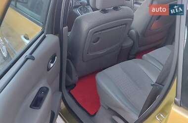 Мінівен Renault Scenic 2004 в Ізмаїлі