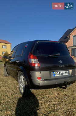 Мінівен Renault Scenic 2005 в Львові