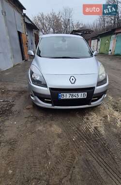 Мінівен Renault Scenic 2011 в Полтаві