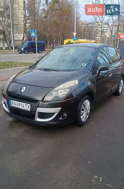 Мінівен Renault Scenic 2010 в Києві