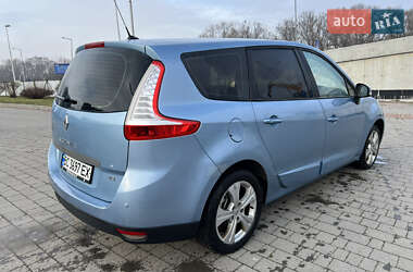 Минивэн Renault Scenic 2011 в Ивано-Франковске