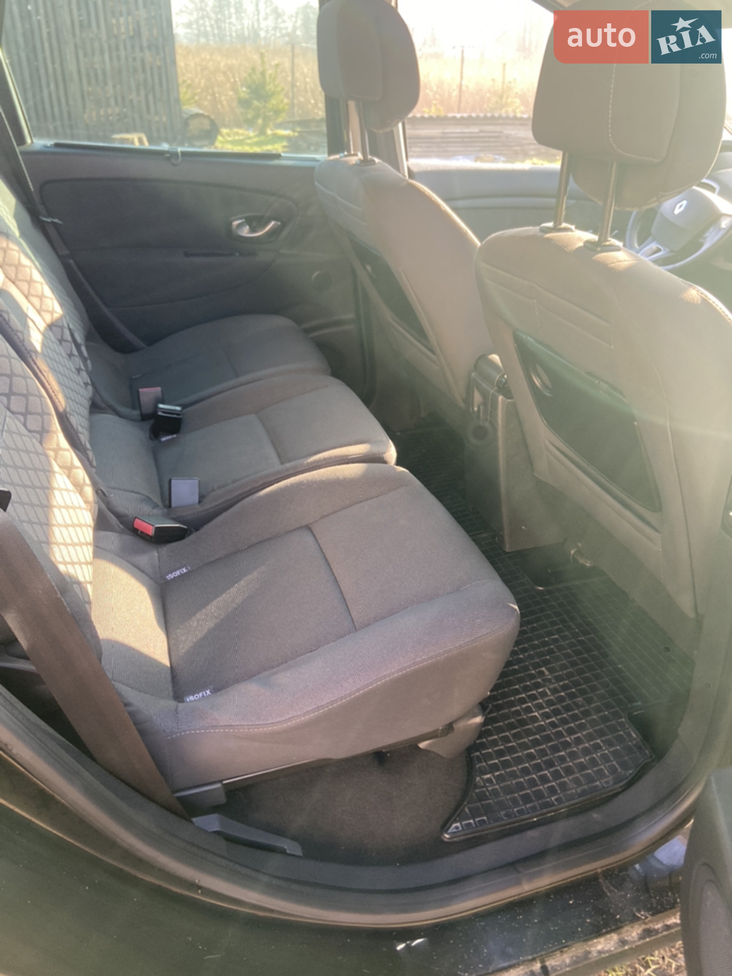 2010 Renault Scenic - мініатюра 13