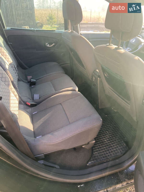 Минивэн Renault Scenic 2010 в Жовкве