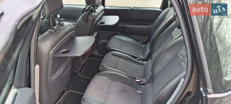 Мінівен Renault Scenic 2005 в Одесі фото 5 Мінівен Renault Scenic 2005 в Одесі