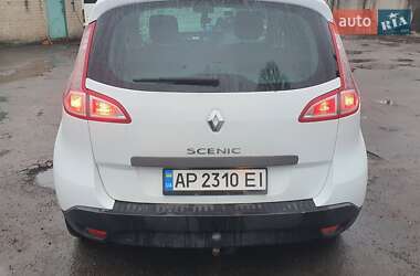 Минивэн Renault Scenic 2011 в 