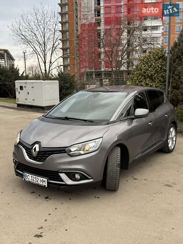 Мінівен Renault Scenic 2017 в Івано-Франківську