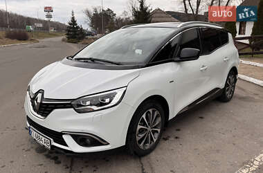 Минивэн Renault Scenic 2017 в 