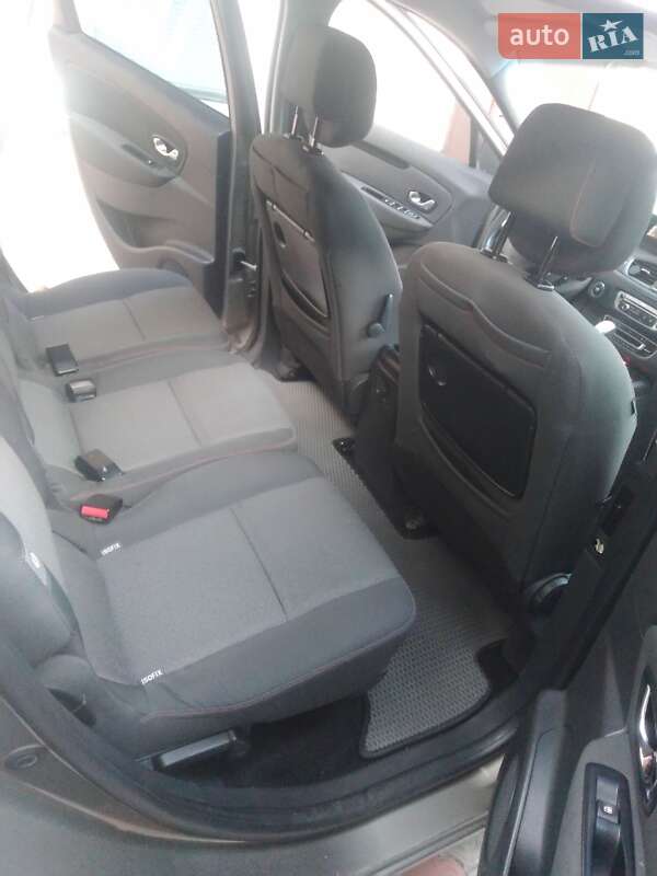 Минивэн Renault Scenic 2012 в Ирпене фото 14 Минивэн Renault Scenic 2012 в Ирпене