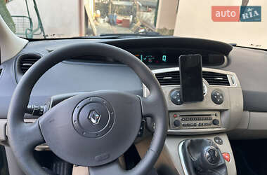 Минивэн Renault Scenic 2006 в 