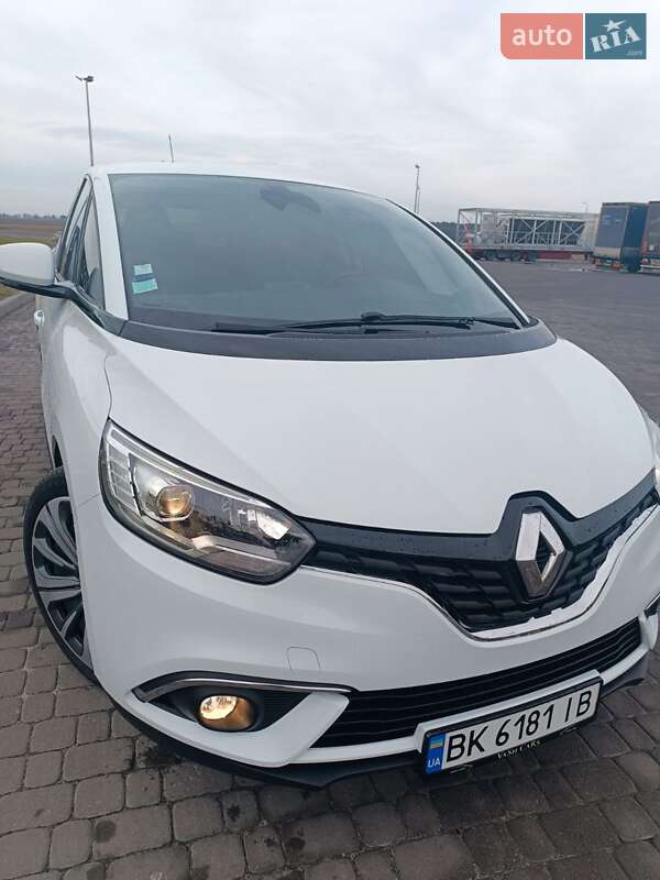 Мінівен Renault Scenic 2016 в Радивиліві