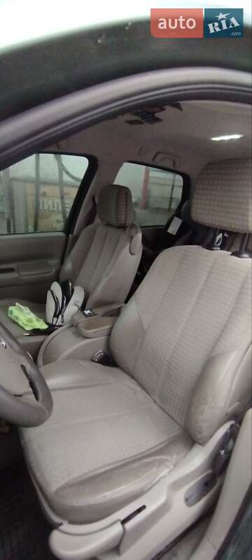 Мінівен Renault Scenic 2006 в Нововолинську