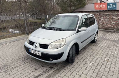 Мінівен Renault Scenic 2003 в Добромилі