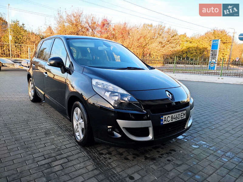 Мінівен Renault Scenic 2011 в Луцьку